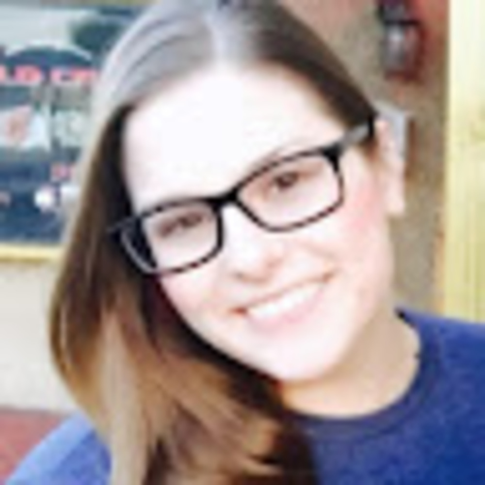 Meet your Posher, Alyssa